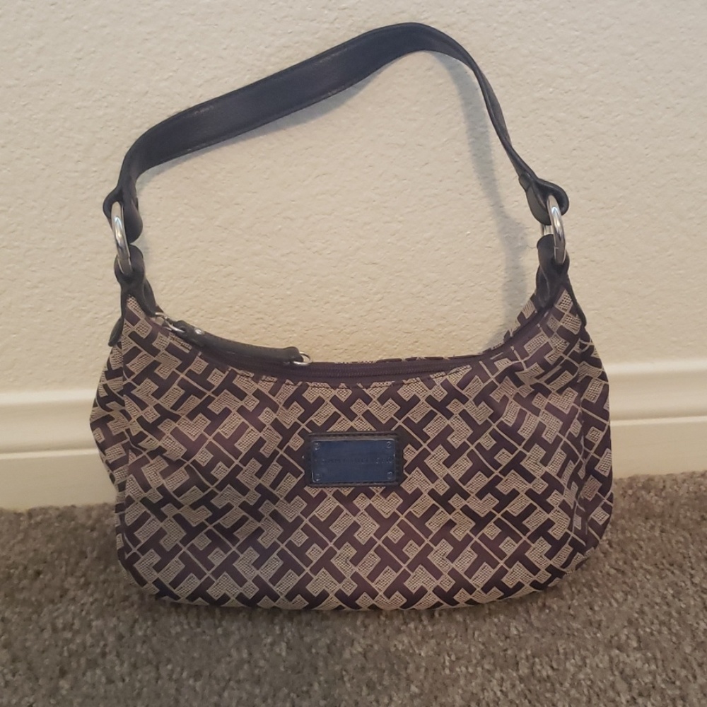 Tommy Hilfiger Purse in Brown and Tan